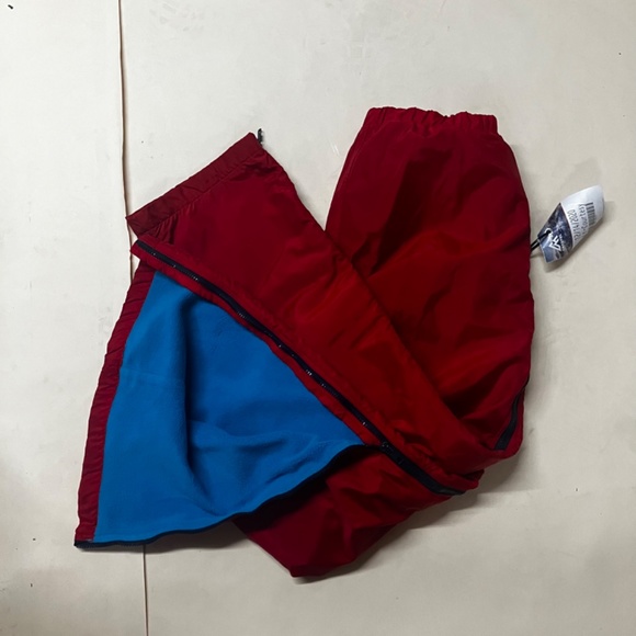 Patagonia, deep, red insulated pants - Picture 2 of 4